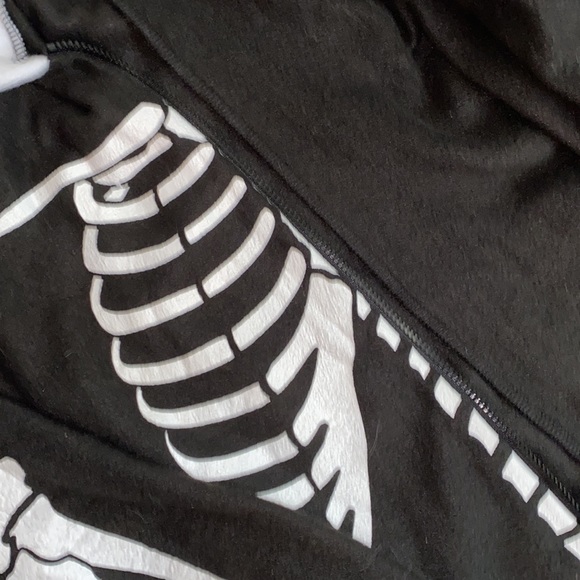 Halloween Costume - Picture 3 of 4